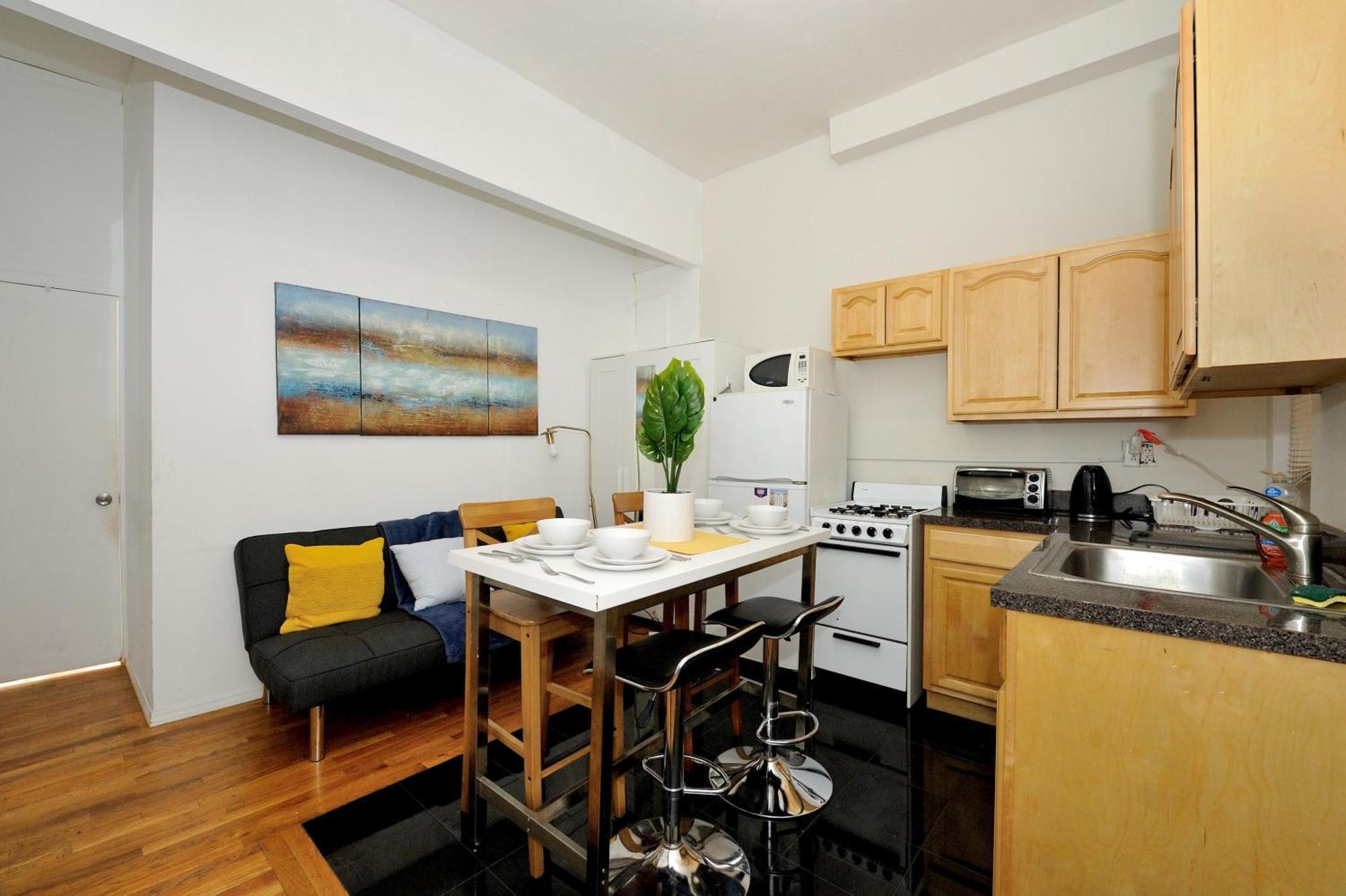 Midtown West Furnished 3br Perfect Share Apartamento
