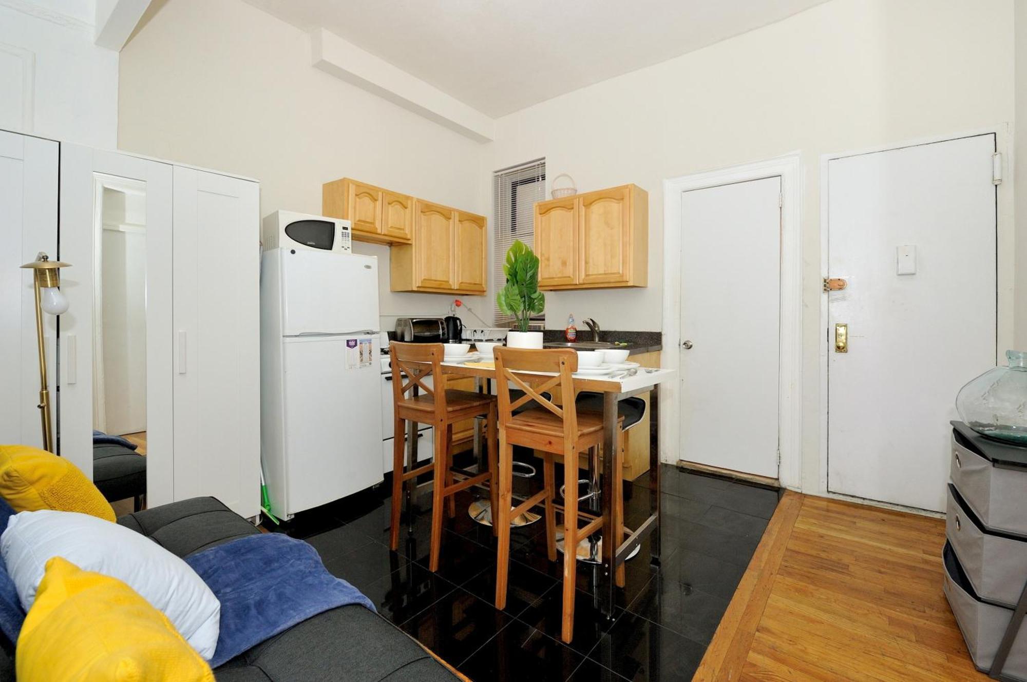 Midtown West Furnished 3br Perfect Share Apartamento Nova York